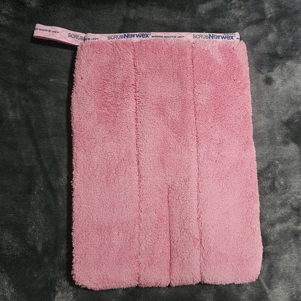 NORWEX - Bathroom Scrub Mitt ~ Pink
